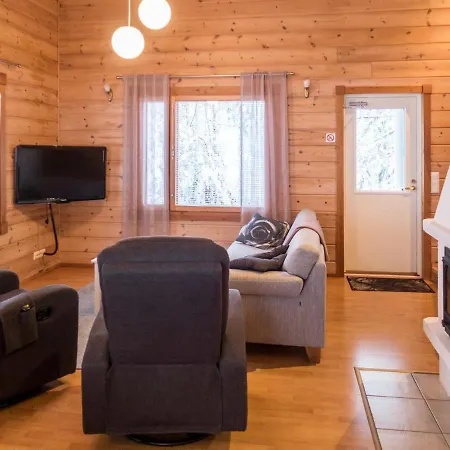 Holiday home Holiday Rinnehuvilat Peippo