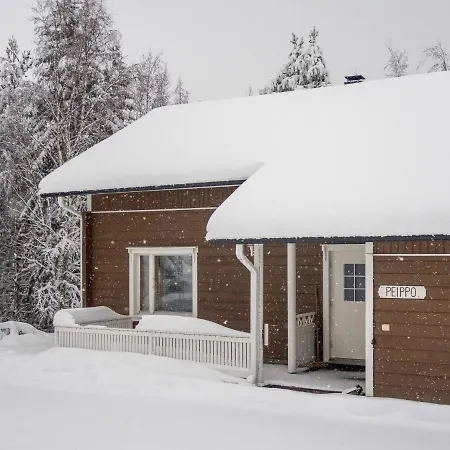 Holiday home Holiday Rinnehuvilat Peippo Vuokatti